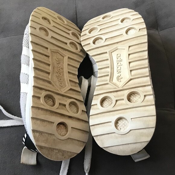 Adidas Primeknit Womens Sneakers Size 6 - Picture 5 of 7